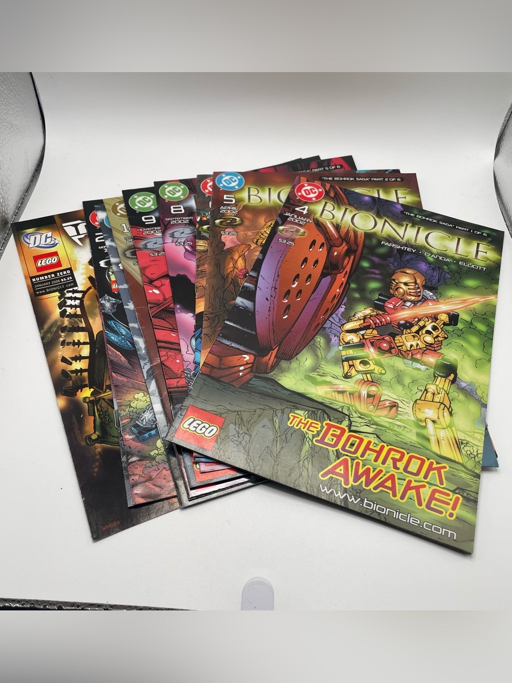 Lego Bionicle Comic Set - Green, Red, Gold Covers